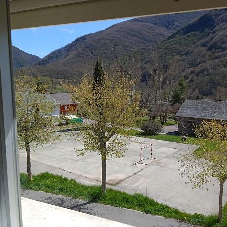 Апартаменти Vut El Refugio Вільябліно Екстер'єр фото