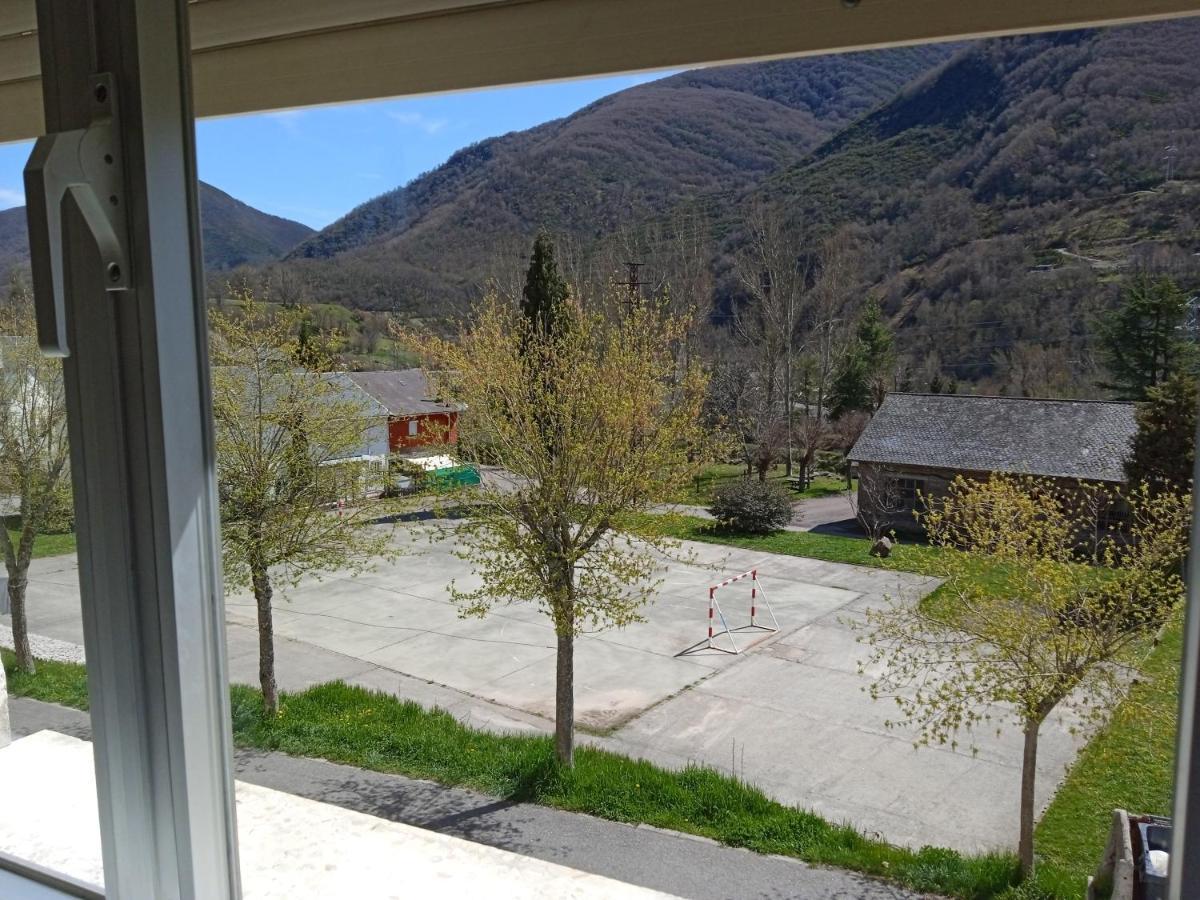 Апартаменти Vut El Refugio Вільябліно Екстер'єр фото